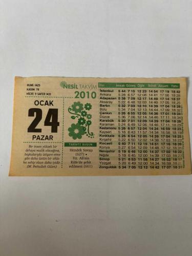 24 Ocak 2010 Orijinal Takvim Yaprağı-Doğum Günü-Söz,Nişan,Nikâh,Düğün ve Önemli Günler Hediyesi-Nesil Takvim-Ayet,Hadis (M.Fetullah Gülen )-Hendek Savaşı (627) • Hz. Ali'nin Küfe'de şehit edilmesi (661-Zulum İpine Yapışma!-Birlik ve Beraberlik-Günün Duası-Çocuğunuza İsim:Kız:Şenay,Erkek:Ender