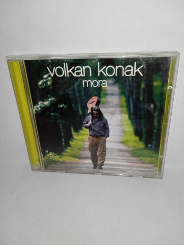 Cd Volkan Konak Mora albümü. Orijinal. Disk ve kartonet tertemiz. Sorunsuz çalışıyor. Koleksiyonluk