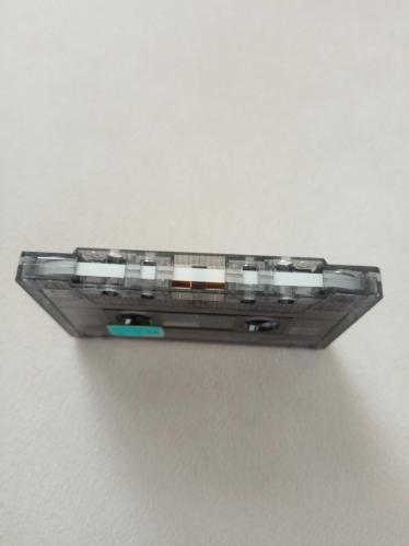 EDA ÖZÜLKÜ PAROLAYI SÖYLE Kartonet yok sadece kaset