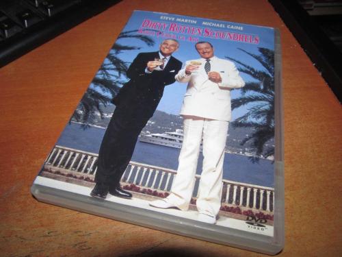 KİRLİ ÇÜRÜK VE ADİ    DVD