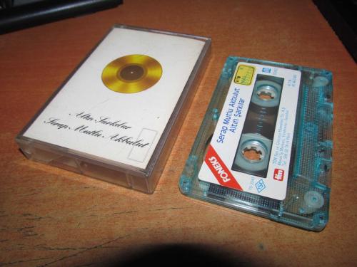 ALTIN ŞARKILAR  SERAP MUTLU AKBULUT    KASET