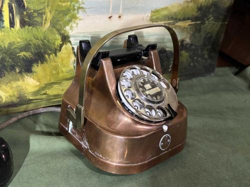 1950 Ler Bakır Gövdeli Rtt Belçika Üretimi Antika Telefon Yaklaşık 3 Kg Ağırlığında