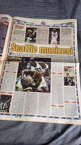 FANATİK BASKET HAFTALIK BASKETBOL GAZETESİ TURKISH NEWSPAPER - DOĞUM GÜNÜ HEDİYESİ  - TAM TAKIM EKSİKSİZ GAZETE 23-29 KASIM   - 2004  - 417 -  MÜJDEEE! MAÇLAR ATV'DE - EFSANELER GERİ DÖNDÜ - BAYANLARDA DA DERBİ FENER'İN - FANATİK BASKET - ÇOK BÜYÜKSÜN - BİR AYDIN ÖRS KLASİĞİ - SAN-LACİVERT ŞÖLEN - TÜRK TELEKOM'UN PROBLEMİ SAVUNMA - SALYERS VE VARDA - BEŞİKTAŞ MERAPU KRİZİ GEÇİRDİ - CHARLES KALP - BANVİT'E YENİ YABANCI - SEVİNMEYİ HAKETTİLER - SÜPER SALYERS - EL AMIN YETMEDİ - MÜCADELE SÜPERDİ - KRİTİK HAMLE - ADLARINA YAKIŞTI - 'HAZIR DEĞİLDİK' - EKRANLARDA BASKETBOL - ÇARLİ'NİN GÖR DEDİĞİ - JBL PANORAMAS EN İYİ TAKIM - BASKETBOLDA İLKLERİN HAFTASI - MURAT AKBAŞ - AYDIN ÖRS - MRSIÇ - ÖMER - CEM ATAREYOĞLU - SALYERS - MRSIC - MEHMET BATURALP - ÜMİT AVCI - VARDA - CHARLES - MURATCAN - MARİUS JUMALUS - MARC SALYERS - EL AMIN - İHSAN BAYÜLKEN - L. MEHMET PALABIYIK - ERDENAY - PERER - ONAN - BRİAN BODDICKER - STRULLE CHANLAR - TAGAY - KHADİJAN - DİLEK - AYDIN DOĞAN - HANZADE DOĞAN -