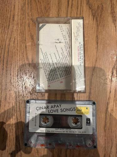 Çınar Apay / Love Songs