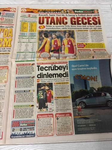 FOTOMAÇ SPOR GAZETESİ - TURKISH NEWSPAPER - DOĞUM GÜNÜ HEDİYESİ  - EKSİKSİZ TAM TAKIM GAZETE- 23 ŞUBAT 2009 SAYI:9 – EMRECİKSİN CARLOS VEDERSON GÖKHAN AZİZ YILDIRIM ALİ KOÇ NEŞET YALÇIN VOLKAN BALLI SEMİH LUGANO JUAN FIGER DEIVID VOLKAN DEMİREL SELÇUK ŞAHİN JOSICO MALDONADO ALİ BİLGİN İLHAN CAN GÜRHAN ROBERTO CARLOS KLEBER – EMRECİKSİN’E ŞANS DOĞDU FENERCELL İÇİN İLK ADIM BURAYA KADAR O EN KÖTÜ SEZONU KİMSEYE PARA YOK LUGANO’YU İKNA TURU NE YAZDILAR ELEBAŞI ALEX ARTIK BİTMİŞTİR 50 MİLYON EURO ÇÖPE GİTTİ KADIKÖY’DE LEFTER DE OYNAR BU KADRO DEFOLUDUR İŞİMİZ ŞİMDİ DAHA ZOR ALEX’E DESTEK GELDİ – FENERBAHÇE SİVASSPOR GENÇLERBİRLİĞİ HACETTEPE ARSENAL BAYERN MÜNİH – FENERBAHÇE 7-0 HACETTEPE FENERBAHÇE 0-1 GENÇLERBİRLİĞİ