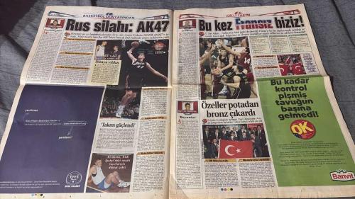 FANATİK BASKET HAFTALIK BASKETBOL GAZETESİ TURKISH NEWSPAPER - DOĞUM GÜNÜ HEDİYESİ  - TAM TAKIM EKSİKSİZ GAZETE  13-19 EYLÜL -  2005  - 459 -  KUPAYI İSTEYEN BENİMLE GELSİN  - BASKET  - HAFTALIK BASKETBOL GAZETESİ  - SAMPİYONLUK  - YENİLMEZ  - SİLAHI: AK47  - BASKETBOL DÜNYASINDAN  - HAREKETLİ GÜNLER  - İSTİKRAR  - MİLLİ TAKIM  - BU KEZ FRANSIZ BİZİZ!  - DÜNYA YILDIZI  - TAKIM GÜÇLENDİ  - YENİLENİR!  - EFES PİLSEN SPOR KULÜBÜ  - MİRSAD SİHİRLİYDİ  - ADIM ADIM TAKİP  - BAYANLAR  - ÖZELLER POTADAN BRONZ ÇIKARDI  - BU KADAR KONTROL PİŞMİŞ TAVUĞUN BAŞINA GELMEDİ!  - COACH TANJEVİC - TANJEVİÇ - ANDREİ KİRİLENKO - TURKAY YENER - BATURALP - BATTAL DURUSEL - MEUNES ATALAYS - PELİN GURCAVDI - LANCE ALLRED - GAY AKIN - NEELL ULGEN - AYDIN DOĞAN - HANZADE DOGAN - IAMET BADEM - TOMAZ ATAKAN - TUGAY TÜYSÜZ - EMİRHAN ŞEKER - CAN UYGUÇ - ÜMİT AVCI - HATİCE YOCEL - CEM AKDAĞ - NADİR VEKİLOGLU - ENGİN KATTANALP - TURGAY BİCER - MARİA STEPANOVA - TATİANA SHCHEGOLEVA - HANA MATHOVA - EVA VİTECKOVA -