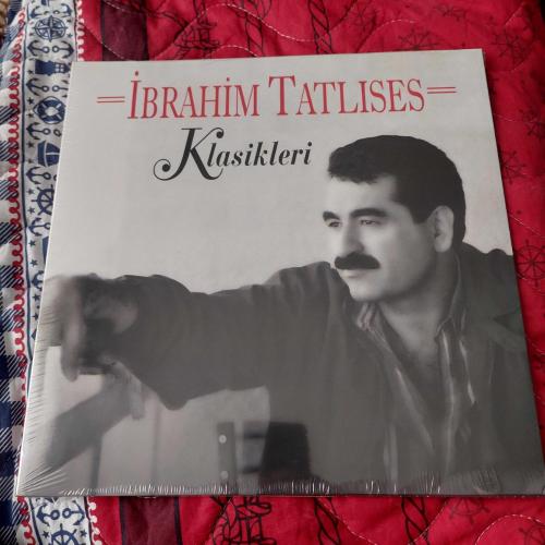 İbrahim tatlıses  lp plak klasikleri ambalajında