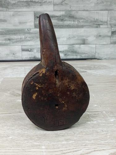 MÜZELİK & KOLEKSİYONLUK ANTİKA OSMANLI DÖNEMİ AHŞAP BARUTLUK (H. 1214 / M. 1799)