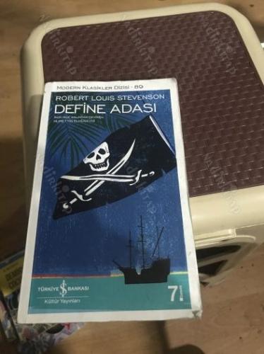 Define Adası İş Bankası Modern Klasikler Dizisi