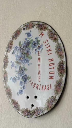 M.SITKI BÜTÜN EMAYE FABRİKASI TABELASI