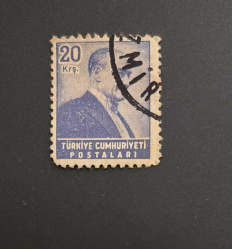 Türk Pulu - Turkish Stamp - Postadan Geçmiş Pul Filateli -  İZMİR DAMGALI - ATATÜRK TEMALI PUL , 20 KURUŞ - Türkiye Cumhuriyeti - NOSTALJİK DOĞUM GÜNÜ HEDİYESİ