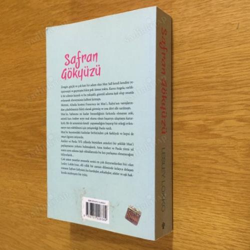 safran gökyüzü -iki kız kardeş bir adam tek kazanan