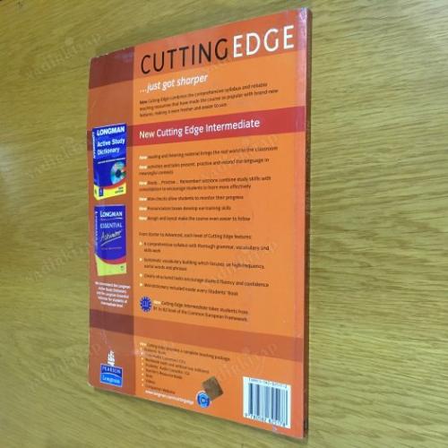 new cuttıng edge ıntermedıate - students book + mını-dıctıonary