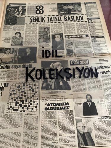 ŞEY HAFTALIK MAGAZİN GAZETESİ - DOĞUM GÜNÜ HEDİYESİ (TURKİSH - NEWSPAPER) - 13 ARALIK 1982 - TAM TAKIM 12 SAYFADIR -Orhan Gencebay-Barış Manço-Serpil Çakmaklı-Kadir İnanır-Banu Alkan-Ayten Gökçer-Türkan Şoray-Orhan Gencebay-Hülya Koçyiğit-Müjde Ar-Müjdat Gezen-Ferdi Tayfur-Mine Koldaş-Ali Rıza Gündoğdu-Mine Koldaş-Pınar Hanz-Pınar Doğan-Gülistan Okan-Esin Özsoy-Akın Uğurlu-İnci Sel-Hale Ünal-Zafer Saba-Gamze İnci-Beste Başar-Özlem Yıldız-Gülşen Akkaya-Gönül Alpay-Saadet Gürses-Yavuz Koykal-İnci Bayram-Müjde Işıl-Güneş Işın-Emin Turgay-Müslüm Gürses-Muhterem Nur-Arzum-Handanefe-Fatoş Dönmez-Hale Yazar-Alev Tunay-Mustafa Şimşek-Çikita-Nesrin Cetinel-Tülay Karaca-Kristyan Klara-Nilgün Balkan-Zeycan Sanal-Safiye Ayla-Attila Atasoy-Leyla Gorgolo-Yüksel Uzel-Sevim Tuna-Ela Altın-Ferdi Tayfur-Fatma Belgen-Ali Rıza Binboğa-Saadet Sunu-Necdet Tosun-Sevda Karaca-Abdül Özyön-Nastasya Kinsky-Filiz Akın-Figen Hanım-Zehra Neciler-Dilberay-Zahir Seba-Gahide Sonku-Maradona