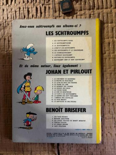 SCHTROUMPF VERT ET VERT SCHTROUMPF