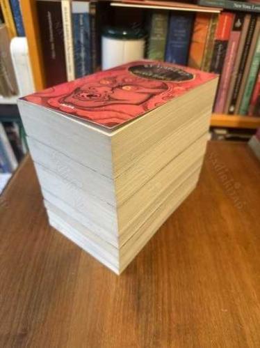 H.P. Lovecraft Toplu Eserleri / Tam Takım 7 Kitap (Delilik Dağlarında - Zamanın Dışından Gelen Gölge - Denizler Kuruyana Kadar - Mezarlıktaki Dehşet