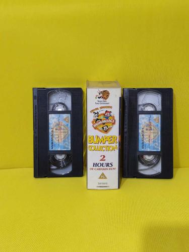 ANIMANIACS   (STEVEN SPIELBERG ) VHS 2 ADET DABIL   ÇİZGİ FİLM FİLM  İNGİLİZCE