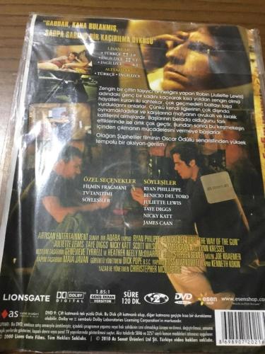 SİLAHLARIN GÖLGESİNDE DVD