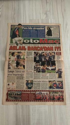 FOTOMAÇ SPOR GAZETESİ - TURKISH NEWSPAPER - DOĞUM GÜNÜ HEDİYESİ  - EKSİKSİZ TAM TAKIM GAZETE -3 EYLÜL 2002 SALI  WASHINGTON - WERNER LORANT - OĞUZ ÇETİN - AZİZ YILDIRIM - HAKAN ÜNSAL - CHRISTIAN CORREA DIONISIO - FELİPE - ARİF ERDEM - ÜMİT KARAN - BALİÇ - PINTO - PASCAL NOUMA - DANIEL PANCU - TAYFUR HAVUTÇU - OSCAR CORDOBA - SERGEN YALÇIN - AHMET DURSUN - AHMET YILDIRIM - MİRCEA LUCESCU - TROND SOLLIED - RUNE LANGE - MENDOZA - YAŞAR YALÇIN - HAYDAR PINARCI - SÜLEYMAN GÜLTEKİN  FOTOMAÇ BRUGGE KAMPINDA (SOLLIED: “GALATASARAY BARCELONA’DAN DAHA GÜÇLÜ”) - WASHINGTON: “DAHA ÇOK ATACAĞIM” (DENİZLİSPOR’A 3 GOL, FENERBAHÇE’Yİ HAYATA DÖNDÜRDÜ) - LORANT KURTULDU (DENİZLİ GALİBİYETİYLE YÖNETİM RAHATLADI) - FENERBAHÇE’DE MORAL TAZELENDİ (CAMİA ZOR GÜNLERE DAHA GÜVENLE BAKIYOR) - 12 DEV ADAM İSPANYA’YA YENİLDİ (87-64, ÇEYREK FİNAL UMUTLARI MUCİZELERE KALDI) - BESİKTAŞ’TA LUCESCU’DAN SÜRPRİZ (FUTBOLCULARA 3 GÜN İZİN, SONRA YOĞUN ANTRENMAN) - PASCAL NOUMA: “ASLINDA BEBEK GİBİYİM” (DERGİYE RÖPORTAJ, T