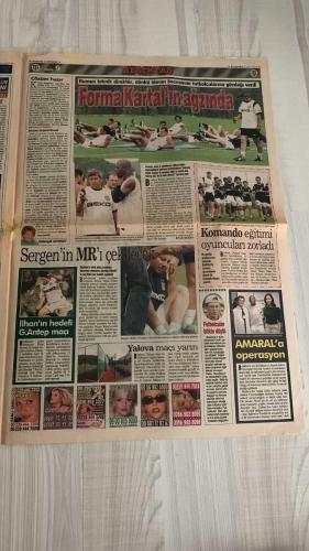 FOTOMAÇ SPOR GAZETESİ - TURKISH NEWSPAPER - DOĞUM GÜNÜ HEDİYESİ  - EKSİKSİZ TAM TAKIM GAZETE -4 EYLÜL 2002 ÇARŞAMBA  ARİF ERDEM - MONDRAGON - PASCAL NOUMA - WERNER LORANT - OĞUZ ÇETİN - AZİZ YILDIRIM - HAKAN ÜNSAL - CHRISTIAN CORREA DIONISIO - FELİPE - ÜMİT KARAN - BALİÇ - PINTO - SERGEN YALÇIN - TAYFUR HAVUTÇU - OSCAR CORDOBA - AHMET DURSUN - AHMET YILDIRIM - MİRCEA LUCESCU - ŞENOL GÜNEŞ - HÜSNÜ ÇİL - YAŞAR YALÇIN - SÜLEYMAN GÜLTEKİN  ARİF’TEN ÇARPICI AÇIKLAMALAR (“CUMA NAMAZINA GİDİYORUZ DİYE TARİKATÇI DAMGASI YİYORUZ, İNANMAK SUÇ MU?”) - GALATASARAY’DA REKABET (CHRISTIAN’İN GELİŞİYLE FORVETTE YARIŞ, ARİF: “BEN HER ZAMAN ÇALIŞIRIM”) - ARİF: “REAL SOCIEDAD’A GİTMEK BÜYÜK HATAYDI” - FENERBAHÇE’NİN UEFA KUPASI RAKİBİ AIK SOLNA (DEPLASMANDA GÜÇLÜ, OĞUZ ÇETİN: “KÜÇÜMSERSEK YANARIZ”) - FENERBAHÇE’DE MORAL (DENİZLİ GALİBİYETİYLE LORANT VE WASHINGTON RAHATLADI) - 12 DEV ADAM ANGOLA’YI EZDİ (ÇEYREK FİNAL UMUDU SÜRÜYOR, BUGÜN YUGOSLAVYA MAÇI) - ŞENOL GÜNEŞ: “SLOVAKYA’YI YENEREK HEDEFİ BÜYÜTMEL