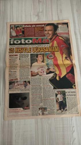 FOTOMAÇ SPOR GAZETESİ - TURKISH NEWSPAPER - DOĞUM GÜNÜ HEDİYESİ  - EKSİKSİZ TAM TAKIM GAZETE -4 EYLÜL 2002 ÇARŞAMBA  ARİF ERDEM - MONDRAGON - PASCAL NOUMA - WERNER LORANT - OĞUZ ÇETİN - AZİZ YILDIRIM - HAKAN ÜNSAL - CHRISTIAN CORREA DIONISIO - FELİPE - ÜMİT KARAN - BALİÇ - PINTO - SERGEN YALÇIN - TAYFUR HAVUTÇU - OSCAR CORDOBA - AHMET DURSUN - AHMET YILDIRIM - MİRCEA LUCESCU - ŞENOL GÜNEŞ - HÜSNÜ ÇİL - YAŞAR YALÇIN - SÜLEYMAN GÜLTEKİN  ARİF’TEN ÇARPICI AÇIKLAMALAR (“CUMA NAMAZINA GİDİYORUZ DİYE TARİKATÇI DAMGASI YİYORUZ, İNANMAK SUÇ MU?”) - GALATASARAY’DA REKABET (CHRISTIAN’İN GELİŞİYLE FORVETTE YARIŞ, ARİF: “BEN HER ZAMAN ÇALIŞIRIM”) - ARİF: “REAL SOCIEDAD’A GİTMEK BÜYÜK HATAYDI” - FENERBAHÇE’NİN UEFA KUPASI RAKİBİ AIK SOLNA (DEPLASMANDA GÜÇLÜ, OĞUZ ÇETİN: “KÜÇÜMSERSEK YANARIZ”) - FENERBAHÇE’DE MORAL (DENİZLİ GALİBİYETİYLE LORANT VE WASHINGTON RAHATLADI) - 12 DEV ADAM ANGOLA’YI EZDİ (ÇEYREK FİNAL UMUDU SÜRÜYOR, BUGÜN YUGOSLAVYA MAÇI) - ŞENOL GÜNEŞ: “SLOVAKYA’YI YENEREK HEDEFİ BÜYÜTMEL
