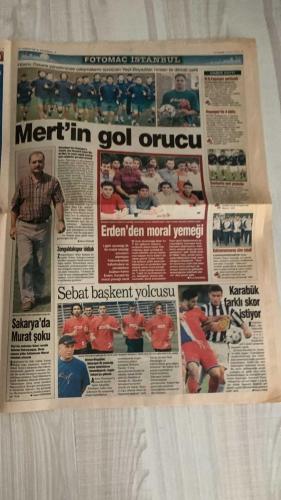 FOTOMAÇ SPOR GAZETESİ - TURKISH NEWSPAPER - DOĞUM GÜNÜ HEDİYESİ  - EKSİKSİZ TAM TAKIM GAZETE -6 EYLÜL 2002 CUMA  AZİZ YILDIRIM - WERNER LORANT - OĞUZ ÇETİN - HAİM REVIVO - OĞÜN TEMİZKANOĞLU - OKTAY DERELİOĞLU - SERHAT AKIN - MUSTAFA DOĞAN - WASHINGTON - RECEP - YUSUF - JOHNSON - CEM KARACA - ŞENOL GÜNEŞ - HASAN ŞAŞ - FATİH TERİM - MEHMET - KALEFİN - ANNA KOURNIKOVA - ENRIQUE IGLESIAS - RONALDO - EMRE BELÖZOĞLU - OKAN BURUK - FİKRET ORMAN - SERGEN YALÇIN - PASCAL NOUMA - İBRAHİM ÜZÜLMEZ - BAYRAM - SERDAR - METİN TOKAT - YILDIRIM DEMİRÖREN - HÜSNÜ ÇİL - VAHAP HACIOĞLU - SÜLEYMAN GÜLTEKİN  CİMBOM’UN BÜYÜK SIRRI (GALATASARAY’IN BAŞARISI ŞUTLARINDA GİZLİ) - FENERBAHÇE AKILLANDI (GAZİANTEPSPOR, MALATYA, SOLNA VE GALATASARAY ÖNCESİ SIKIYÖNETİM, İDMANLAR BASINA KAPANDI, KAPTANLARA ULTİMATOM) - LORANT’TAN SIKIYÖNETİM (PAF TAKIMI MAÇI BİLE BASINA KAPATILDI, REVIVO VE OĞÜN UYARILDI) - OKTAY-SERHAT GERGİNLİĞİ DONDURULDU (PAS TARTIŞMASI, MİLLİ TAKIM DÖNÜŞÜNDE KONUŞULACAK) - SAMANDIRA’DA GRİP SALGIN