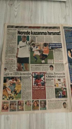 FOTOMAÇ SPOR GAZETESİ - TURKISH NEWSPAPER - DOĞUM GÜNÜ HEDİYESİ  - EKSİKSİZ TAM TAKIM GAZETE -7 EYLÜL 2002 CUMARTESİ  ARİEL ORTEGA - HAİM REVIVO - YUSUF ŞİMŞEK - WERNER LORANT - OĞUZ ÇETİN - AZİZ YILDIRIM - WASHINGTON - RECEP - JOHNSON - MUSTAFA ORHAN - CEM KARACA - ŞENOL GÜNEŞ - HASAN ŞAŞ - FATİH TERİM - SERGEN YALÇIN - PASCAL NOUMA - TAYFUR HAVUTÇU - OSCAR CORDOBA - AHMET DURSUN - AHMET YILDIRIM - MİRCEA LUCESCU - İBRAHİM ÜZÜLMEZ - BAYRAM - SERDAR - METİN TOKAT - YILDIRIM DEMİRÖREN - SÜREYYA AYHAN - VAHAP HACIOĞLU - SÜLEYMAN GÜLTEKİN  ORTEGA REVIVO’YU SARSTI (TRANSFERİN YANSIMALARI, REVIVO’NUN FORMA ŞANSI TEHLİKEDE) - FENERBAHÇE’DE LORANT SAĞLAM DURUYOR (SAMANDIRA’YA KAPANDI, PRES ÇALIŞMALARI, KAPTANLARA ULTİMATOM) - WASHINGTON: “90 DAKİKA OYNAMAK İSTİYORUM” (ŞİMDİYE KADAR HEP SONRADAN GİRDİ, ARTIK TAM MAÇ BEKLİYOR) - FENERBAHÇE’DE DEPLASMAN FOBİSİ (SON 23 MAÇTA SADECE 9 GALİBİYET, AVRUPA’DA 1996’DAN BERİ DIŞ SAHADA KAZANAMADI) - A MİLLİ TAKIM SLOVAKYA MAÇINA HAZIR (ŞENOL GÜNEŞ: “DÜN