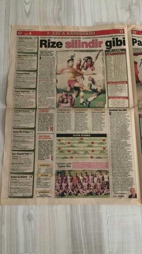 FOTOMAÇ SPOR GAZETESİ - TURKISH NEWSPAPER - DOĞUM GÜNÜ HEDİYESİ  - EKSİKSİZ TAM TAKIM GAZETE -10 EYLÜL 2002 SALI  AHMET DURSUN - FATİH TERİM - WERNER LORANT - OĞUZ ÇETİN - AZİZ YILDIRIM - SERHAT AKIN - OKTAY DERELİOĞLU - HASAN ŞAŞ - BERKANT GÖKTAN - BALİÇ - FELİPE - ARİF ERDEM - ERGÜN PENBE - MEHMET POLAT - PASCAL NOUMA - OSCAR CORDOBA - SERGEN YALÇIN - YILDIRIM DEMİRÖREN - SÜLEYMAN GÜLTEKİN - ÖZHAN CANAYDIN - EMRE BELÖZOĞLU - OKAN BURUK - RONALDO  AHMET DURSUN: “ŞAMPİYON OLAMAZSAK HEPİMİZ BİTERİZ” (BEŞİKTAŞ LÜKS ARABA, ÇIKMAZ SOKAKTA İLERLİYOR) - FENERBAHÇE-GALATASARAY DERBİSİ ERTELEME TARTIŞMASI (TERİM: “CUMARTESİ OYNANMALI”, LORANT: “AVRUPA’DA KURAL BÖYLE, PAZAR OYNANIR”) - FEDERASYON 6 KASIM’I DÜŞÜNÜYOR - GALATASARAY’A MÜJDE (HASAN ŞAŞ VE BERKANT İYİLEŞTİ) - TERİM’DEN BALİÇ VE FELİPE’YE FIRÇA (İSTEKSİZ OYUN ELEŞTİRİSİ) - TERİM: “BİZ ZORU SEVERİZ” (ARİF’E: “HER YERDEN ŞUT ATABİLİRSİN”) - GALATASARAY’DA ALİ SAMİ YEN PROJESİ GECİKME TARTIŞMASI (ÖZHAN CANAYDIN ELEŞTİRİLERİN HEDEFİNDE)