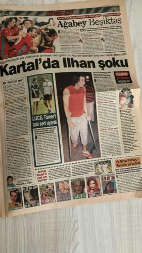 FOTOMAÇ SPOR GAZETESİ - TURKISH NEWSPAPER - DOĞUM GÜNÜ HEDİYESİ  - EKSİKSİZ TAM TAKIM GAZETE -11 EYLÜL 2002 ÇARŞAMBA  FATİH TERİM - BÜLENT KORKMAZ - NİHAT ÖZDEMİR - WERNER LORANT - OĞUZ ÇETİN - SAMET AYBABA - HAKAN ÜNSAL - ARİF ERDEM - ERGÜN PENBE - HASAN ŞAŞ - SERGEN YALÇIN - PASCAL NOUMA - OSCAR CORDOBA - AHMET DURSUN - AHMET YILDIRIM - MİRCEA LUCESCU - İLHAN MANSIZ - YILDIRIM DEMİRÖREN - YAŞAR YALÇIN - SÜLEYMAN GÜLTEKİN  FATİH TERİM: “ARTIK HEDEFİMİZ ŞAMPİYONLAR LİGİ ŞAMPİYONLUĞU” - BÜLENT KORKMAZ: “NE KADAR KUPA VARSA ALACAĞIZ” - FENERBAHÇE’DE KÖSTEBEK İTİRAFI (LORANT: “TAKIMDA KÖSTEBEK VAR”, NİHAT ÖZDEMİR: “FENERBAHÇE’NİN HER YANI KÖSTEBEK”) - TRABZONSPOR’DA SAMET AYBABA: “UYUYAN DEV UYANACAK” - BEŞİKTAŞ’TA LUCESCU: “100. YIL SÖYLEMİ RAKİPLERİMİZİ DAHA ÇOK HIRS LANDIRDI” - PASCAL NOUMA VE AMARAL GÖZTEPE MAÇINA YETİŞİYOR - SERGEN YALÇIN’IN İSTANBULSPOR’A ATTIĞ GOL SEZONUN EN GÜZEL GOLÜ SEÇİLDİ - AHMET DURSUN TAKIMA DÖNÜYOR (KAVAL KEMİĞİ ÖDEMİ GEÇTİ) - İLHAN MANSIZ’IN SAKATLIĞI DEVA