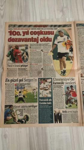 FOTOMAÇ SPOR GAZETESİ - TURKISH NEWSPAPER - DOĞUM GÜNÜ HEDİYESİ  - EKSİKSİZ TAM TAKIM GAZETE -11 EYLÜL 2002 ÇARŞAMBA  FATİH TERİM - BÜLENT KORKMAZ - NİHAT ÖZDEMİR - WERNER LORANT - OĞUZ ÇETİN - SAMET AYBABA - HAKAN ÜNSAL - ARİF ERDEM - ERGÜN PENBE - HASAN ŞAŞ - SERGEN YALÇIN - PASCAL NOUMA - OSCAR CORDOBA - AHMET DURSUN - AHMET YILDIRIM - MİRCEA LUCESCU - İLHAN MANSIZ - YILDIRIM DEMİRÖREN - YAŞAR YALÇIN - SÜLEYMAN GÜLTEKİN  FATİH TERİM: “ARTIK HEDEFİMİZ ŞAMPİYONLAR LİGİ ŞAMPİYONLUĞU” - BÜLENT KORKMAZ: “NE KADAR KUPA VARSA ALACAĞIZ” - FENERBAHÇE’DE KÖSTEBEK İTİRAFI (LORANT: “TAKIMDA KÖSTEBEK VAR”, NİHAT ÖZDEMİR: “FENERBAHÇE’NİN HER YANI KÖSTEBEK”) - TRABZONSPOR’DA SAMET AYBABA: “UYUYAN DEV UYANACAK” - BEŞİKTAŞ’TA LUCESCU: “100. YIL SÖYLEMİ RAKİPLERİMİZİ DAHA ÇOK HIRS LANDIRDI” - PASCAL NOUMA VE AMARAL GÖZTEPE MAÇINA YETİŞİYOR - SERGEN YALÇIN’IN İSTANBULSPOR’A ATTIĞ GOL SEZONUN EN GÜZEL GOLÜ SEÇİLDİ - AHMET DURSUN TAKIMA DÖNÜYOR (KAVAL KEMİĞİ ÖDEMİ GEÇTİ) - İLHAN MANSIZ’IN SAKATLIĞI DEVA