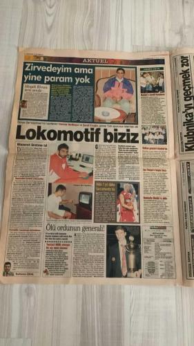 FOTOMAÇ SPOR GAZETESİ - TURKISH NEWSPAPER - DOĞUM GÜNÜ HEDİYESİ  - EKSİKSİZ TAM TAKIM GAZETE -14 EYLÜL 2002 CUMARTESİ  ARİF ERDEM - FELİPE - ALİ AYDIN - FATİH TERİM - WERNER LORANT - OĞUZ ÇETİN - ORTEGA - HAİM REVIVO - WASHINGTON - YUSUF ŞİMŞEK - CEYHUN - RAPAIC - HAKAN BAYRAKTAR - ALİ GÜNEŞ - JOHNSON - SERGEN YALÇIN - PASCAL NOUMA - OSCAR CORDOBA - AMARAL - AHMET DURSUN - AHMET YILDIRIM - MİRCEA LUCESCU - İLHAN MANSIZ - YILDIRIM DEMİRÖREN - YAŞAR YALÇIN - SÜLEYMAN GÜLTEKİN - ŞEVKİ ŞENLEN  GALATASARAY-KOCAELİSPOR 2-0 (ARİF VE FELİPE İLE 30 DAKİKADA MAÇ BİTTİ, CİMBOM YENİDEN LİDER) - ALİ AYDIN’A TRİBÜNDEN PROTESTO - FENERBAHÇE’DE LORANT ELEŞTİRİLERİN HEDEFİNDE (ORTEGA YEDEK, YILDIZLAR KÜSKÜN, “VARLIK İÇİNDE YOKLUK”) - FENERBAHÇE’DE TRANSFERLER OLAY OLDU (ORTEGA 22.5 MİLYON DOLAR, WASHINGTON 6 MİLYON DOLAR, YUSUF VE CEYHUN KENARDA) - LORANT’A TEPKİ: “YANLIŞ KADRO TERCİHLERİYLE TAKIMI ZİRVE YARIŞINDAN UZAKLAŞTIRIYOR” - GALATASARAY’DA TERİM: “AVRUPA’DA ZİRVEYİ HEDEFLİYORUZ” - BEŞİKTAŞ’TA L