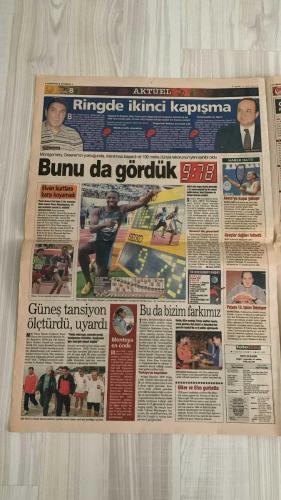 FOTOMAÇ SPOR GAZETESİ - TURKISH NEWSPAPER - DOĞUM GÜNÜ HEDİYESİ  - EKSİKSİZ TAM TAKIM GAZETE -15 EYLÜL 2002 PAZAR  FATİH TERİM - WERNER LORANT - OĞUZ ÇETİN - AZİZ YILDIRIM - ORTEGA - HAİM REVIVO - WASHINGTON - YUSUF ŞİMŞEK - CEYHUN - RAPAIC - HAKAN BAYRAKTAR - ALİ GÜNEŞ - JOHNSON - SERGEN YALÇIN - PASCAL NOUMA - OSCAR CORDOBA - AMARAL - AHMET DURSUN - AHMET YILDIRIM - MİRCEA LUCESCU - İLHAN MANSIZ - ÖZHAN CANAYDIN - BÜLENT KORKMAZ - ERGÜN PENBE - HASAN ŞAŞ - BERKANT GÖKTAN - YAŞAR YALÇIN - SÜLEYMAN GÜLTEKİN - HAYDAR PINARCI - MUSTAFA YALÇIN - ŞEVKİ ŞENLEN  FENERBAHÇE’DE KRİZ (LORANT: “İSTİFAYI DÜŞÜNECEĞİM”, YÖNETİM HOCA İLE YOLLARI AYIRMAK İÇİN DÜŞÜNÜYOR) - FENERBAHÇE MALATYA’YA YENİLDİ (RUHSUZ OYUN, UEFA ÖNCESİ TEHLİKE SİNYALLERİ) - GALATASARAY’DA STAT PROJESİ (ÖZHAN CANAYDIN BELÇİKALI FİRMA İLE ANLAŞTI, İLK KAZMA OCAK’TA) - TERİM: “LOKOMOTİV MOSKOVA’DAN ÇEKİNMİYORUZ, EN İYİ SKORLA DÖNECEĞİZ” - FELİPE: “HAGİ İLE KIYASLANMAK İSTEMİYORUM” - BERKANT: “ASLAN GİBİ YIRTICIYIZ” - MONDRAGON: