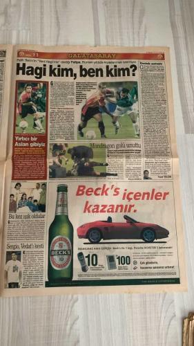 FOTOMAÇ SPOR GAZETESİ - TURKISH NEWSPAPER - DOĞUM GÜNÜ HEDİYESİ  - EKSİKSİZ TAM TAKIM GAZETE -15 EYLÜL 2002 PAZAR  FATİH TERİM - WERNER LORANT - OĞUZ ÇETİN - AZİZ YILDIRIM - ORTEGA - HAİM REVIVO - WASHINGTON - YUSUF ŞİMŞEK - CEYHUN - RAPAIC - HAKAN BAYRAKTAR - ALİ GÜNEŞ - JOHNSON - SERGEN YALÇIN - PASCAL NOUMA - OSCAR CORDOBA - AMARAL - AHMET DURSUN - AHMET YILDIRIM - MİRCEA LUCESCU - İLHAN MANSIZ - ÖZHAN CANAYDIN - BÜLENT KORKMAZ - ERGÜN PENBE - HASAN ŞAŞ - BERKANT GÖKTAN - YAŞAR YALÇIN - SÜLEYMAN GÜLTEKİN - HAYDAR PINARCI - MUSTAFA YALÇIN - ŞEVKİ ŞENLEN  FENERBAHÇE’DE KRİZ (LORANT: “İSTİFAYI DÜŞÜNECEĞİM”, YÖNETİM HOCA İLE YOLLARI AYIRMAK İÇİN DÜŞÜNÜYOR) - FENERBAHÇE MALATYA’YA YENİLDİ (RUHSUZ OYUN, UEFA ÖNCESİ TEHLİKE SİNYALLERİ) - GALATASARAY’DA STAT PROJESİ (ÖZHAN CANAYDIN BELÇİKALI FİRMA İLE ANLAŞTI, İLK KAZMA OCAK’TA) - TERİM: “LOKOMOTİV MOSKOVA’DAN ÇEKİNMİYORUZ, EN İYİ SKORLA DÖNECEĞİZ” - FELİPE: “HAGİ İLE KIYASLANMAK İSTEMİYORUM” - BERKANT: “ASLAN GİBİ YIRTICIYIZ” - MONDRAGON: