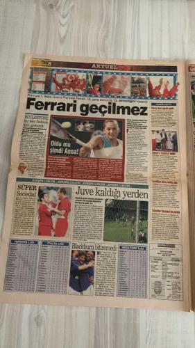 FOTOMAÇ SPOR GAZETESİ - TURKISH NEWSPAPER - DOĞUM GÜNÜ HEDİYESİ  - EKSİKSİZ TAM TAKIM GAZETE -16 EYLÜL 2002 PAZARTESİ  AZİZ YILDIRIM - WERNER LORANT - OĞUZ ÇETİN - SERGEN YALÇIN - PASCAL NOUMA - OSCAR CORDOBA - AMARAL - AHMET DURSUN - AHMET YILDIRIM - MİRCEA LUCESCU - HASAN ŞAŞ - BERKANT GÖKTAN - BÜLENT KORKMAZ - ERGÜN PENBE - YAŞAR YALÇIN - SÜLEYMAN GÜLTEKİN - VAHAP HACIOĞLU - HAYDAR PINARCI - MUSTAFA YALÇIN  AZİZ YILDIRIM’IN İNADI (LORANT’I ISRARLA TUTUYOR, CAMİADA “İSTİFA” SESLERİ YÜKSELİYOR) - FENERBAHÇE’DE KRİZ (MALATYA MAĞLUBİYETİ SONRASI LORANT: “UYUYUP DÜŞÜNECEĞİM, İSTİFA AKLIMDA”) - YÖNETİMİN DESTEĞİ (HAKAN BİLAL KUTLUALP: “ARKANDAYIZ” MESAJI, LORANT SON ŞANSINI SOLNA MAÇINDA KULLANACAK) - BEŞİKTAŞ-GÖZTEPE 2-2 (AHMET DURSUN VE SERGEN’İN GOLLERİNE ERCAN VE ZAFER KARŞILIK VERDİ, LUCESCU: “SORUN SAVUNMADA”) - GALATASARAY’DA TERİM ESTİ GÜRLEDİ (LOKOMOTİV MAÇI ÖNCESİ OYUNCULARA SERT UYARI, AYHAN VE ÜMİT’E FIRÇA) - BERKAY PENBE’DEN TERİM’E SÖZ (“ISPANAK YİYECEĞİM” DİYALOĞU, ANTRENMA
