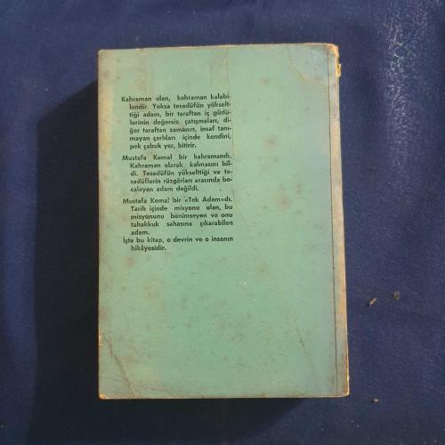 Tek Adam Mustafa Kemal (1922-1938) / 3. Kitap