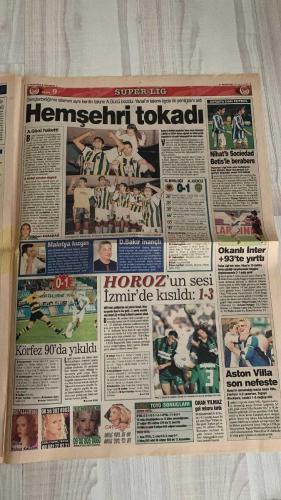 FOTOMAÇ SPOR GAZETESİ - TURKISH NEWSPAPER - DOĞUM GÜNÜ HEDİYESİ  - EKSİKSİZ TAM TAKIM GAZETE -23 EYLÜL 2002 PAZARTESİ  FATİH TERİM - WERNER LORANT - OĞUZ ÇETİN - AZİZ YILDIRIM - ORTEGA - WASHINGTON - YUSUF ŞİMŞEK - CEYHUN - RAPAIC - ABDULLAH - OKTAY DERELİOĞLU - SERGEN YALÇIN - PASCAL NOUMA - OSCAR CORDOBA - AMARAL - AHMET DURSUN - AHMET YILDIRIM - MİRCEA LUCESCU - BÜLENT KORKMAZ - ERGÜN PENBE - HASAN ŞAŞ - BERKANT GÖKTAN - ÜMİT DAVALA - PATRICK KLUIVERT - LUIS ENRIQUE - LOUIS VAN GAAL - RIQUELME - VAHAP HACIOĞLU - SÜLEYMAN GÜLTEKİN - DENİZ DERİNSU