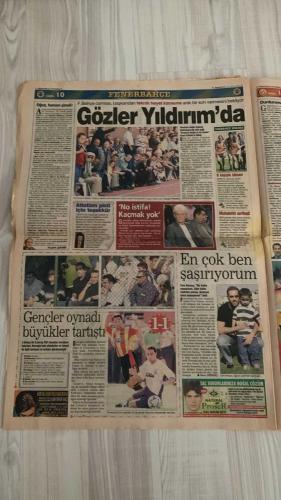 FOTOMAÇ SPOR GAZETESİ - TURKISH NEWSPAPER - DOĞUM GÜNÜ HEDİYESİ  - EKSİKSİZ TAM TAKIM GAZETE -23 EYLÜL 2002 PAZARTESİ  FATİH TERİM - WERNER LORANT - OĞUZ ÇETİN - AZİZ YILDIRIM - ORTEGA - WASHINGTON - YUSUF ŞİMŞEK - CEYHUN - RAPAIC - ABDULLAH - OKTAY DERELİOĞLU - SERGEN YALÇIN - PASCAL NOUMA - OSCAR CORDOBA - AMARAL - AHMET DURSUN - AHMET YILDIRIM - MİRCEA LUCESCU - BÜLENT KORKMAZ - ERGÜN PENBE - HASAN ŞAŞ - BERKANT GÖKTAN - ÜMİT DAVALA - PATRICK KLUIVERT - LUIS ENRIQUE - LOUIS VAN GAAL - RIQUELME - VAHAP HACIOĞLU - SÜLEYMAN GÜLTEKİN - DENİZ DERİNSU