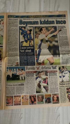 FOTOMAÇ SPOR GAZETESİ - TURKISH NEWSPAPER - DOĞUM GÜNÜ HEDİYESİ  - EKSİKSİZ TAM TAKIM GAZETE -29 EYLÜL 2002 PAZAR  FATİH TERİM - WERNER LORANT - OĞUZ ÇETİN - AZİZ YILDIRIM - ORTEGA - WASHINGTON - YUSUF ŞİMŞEK - CEYHUN - RAPAIC - ABDULLAH - OKTAY DERELİOĞLU - SERGEN YALÇIN - PASCAL NOUMA - OSCAR CORDOBA - AMARAL - AHMET DURSUN - ALİ EREN - AHMET YILDIRIM - MİRCEA LUCESCU - BÜLENT KORKMAZ - ÜMİT KARAN - ÜMİT DAVALA - HASAN ŞAŞ - BERKANT GÖKTAN - ELVIR BALİÇ - LUIS ENRIQUE - PATRICK KLUIVERT - VAHAP HACIOĞLU - SÜLEYMAN GÜLTEKİN - HAYDAR PINARCI - DENİZ DERİNSU  BEŞİKTAŞ-ANKARAGÜCÜ 1-0 (174 GÜNLÜK DEPLASMAN HASRETİ BİTTİ, GOL AHMET DURSUN’DAN, MAÇIN ADAMI ALİ EREN) - CORDOBA BAŞARILI, PANCU İLE AHMET DURSUN UYUMLU - GALATASARAY-İSTANBULSPOR 2-0 (BÜLENT VE ÜMİT KARAN’IN GOLLERİYLE GALİBİYET, ARİF VE FELİPE KULÜBEDE) - HASAN ŞAŞ: “AKLIM KARİŞIK DEĞİL, SADECE YORGUNUM” - TERİM HASAN’I KENARA ALDI, HATALARINI ANINDA UYARDI - BATISTA ORTA SAHADA İSTİKRAR SEMBOLÜ - ELVIR BALİÇ İSTANBULSPOR MAÇIN