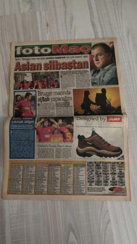 FOTOMAÇ SPOR GAZETESİ - TURKISH NEWSPAPER - DOĞUM GÜNÜ HEDİYESİ  - EKSİKSİZ TAM TAKIM GAZETE -30 EYLÜL 2002 PAZARTESİ  FATİH TERİM - WERNER LORANT - OĞUZ ÇETİN - AZİZ YILDIRIM - ORTEGA - WASHINGTON - YUSUF ŞİMŞEK - CEYHUN - RAPAIC - ABDULLAH - OKTAY DERELİOĞLU - SERGEN YALÇIN - PASCAL NOUMA - OSCAR CORDOBA - AMARAL - AHMET DURSUN - AHMET YILDIRIM - MİRCEA LUCESCU - ÜMİT KARAN - BÜLENT KORKMAZ - ÜMİT DAVALA - HASAN ŞAŞ - BERKANT GÖKTAN - ELVIR BALİÇ - MONDRAGON - BATISTA - HAKAN ÜNSAL - YAŞAR YALÇIN - SÜLEYMAN GÜLTEKİN - VAHAP HACIOĞLU - GÖKMEN ÖZDENAK  FENERBAHÇE-ELAZIĞSPOR 4-2 (GOLLER JOHNSON 2, ORTEGA VE GENÇ TUNCAY’DAN, HAKEM İSMET ARZUMAN PENALTI VERMEDİ, TRİBÜNLER ÇILDIRDI) - GALATASARAY’DA BRUGGE MAÇI ÖNCESİ HAZIRLIKLAR (TERİM: “HER ŞEYE YENİDEN BAŞLAMAK İÇİN ÇOK ÖNEMLİ”) - ELVIR BALİÇ İSTANBULSPOR MAÇINDA PARLADI (KORNERDEN GOL PASI, TERİM: “ÇOK ÇALIŞIYOR”) - ÜMİT KARAN: “BRUGGE MAÇINDA GOL ATACAĞIM” - BATISTA VE MONDRAGON TERİM’İN VAZGEÇİLMEZLERİ (8 MAÇTA 90 DAKİKA) - HAKAN ÜNS