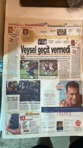 FANATİK SPOR GAZETESİ - TURKISH NEWSPAPER - DOĞUM GÜNÜ HEDİYESİ  - EKSİKSİZ TAM TAKIM GAZETE - 1 MART 1999 - SAYI: 1198 - İSMET TONGO - OSMAN TANBURACI - METİN TÜKENMEZ - YALÇIN DUMER - MEHMET YILMAZ - NECİL ÜLGEN - CAN UYGUR - NECATİ BİLGİÇ - ENGİN VEREL - CEMİL TURAN - EROL DEMİRKOL - RAHMAN SAĞIROĞLU - BÜNYAMİN OSMAN - GERÇEK SPOR GAZETESİ - FANATİK - BU VATAN HEPİMİZİN - ASLAN DADAŞ’I BURAK’LA VURDU - İSTANBUL BERABERLİĞİNİ TELAFİ ETTİ - KORKU DAĞLARI BEKLEMEDİ - PALANDÖKEN’DE DÖKÜLDÜLER - HAKAN’I ANLAMAK - KAZASIZ BELASIZ - FENER ZİRVEDEN DÜŞTÜ - ÇULCU’NUN BERABERLİĞİ - ZORLU HAFTALARIN İKİNCİSİ - TEKMEYİ VURDU ATILDI - FENER ERİYOR - KANARYA’YA YAKIŞMADI - BEKLENMEYEN SONUÇ - BU FUTBOLLA BU KADAR - TRABZONSPOR’DA KARA BULUTLAR - VANSpor ZİRVEYE KURULDU - TÜRKİYE JOKEY KULÜBÜ’NÜN YENİ BAŞKANI Ö.FARUK GİRGİN - ASLAN’A DUR DURAK YOK - ÇIKARIN HEMEN O KRAMPONLARI - TAFFAREL KALESİNDE DEVLEŞTİ - BÜLENT LİBERO OLDU - ERGÜN ŞANSI KULLANAMADI - ARİF VASATI AŞAMADI - KAZANMA ARZUSU TÜKENM