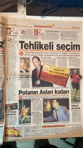 FANATİK SPOR GAZETESİ - TURKISH NEWSPAPER - DOĞUM GÜNÜ HEDİYESİ  - EKSİKSİZ TAM TAKIM GAZETE - 4 MART 1999 - SAYI: 1201 - MEHMET GENÇ - EROL DEMİRKOL - RAHMAN SAĞIROĞLU - YUSUF DURSUN - NECİL ÜLGEN - CÜNEYT KARAKAYA - OĞUZ DİZER - TEMEL ÖZALAR - GERÇEK SPOR GAZETESİ - FANATİK - BU VATAN HEPİMİZİN - BEŞİKTAŞ’TA VOGTS VE FELDKAMP RED - TRABZONSPOR’DA KRİZ - DERBİ MECLİS’İ KARIŞTIRDI - ULUSOY’DAN MESAJ VAR - BAKANLAR DERBİYİ YORUMLADI - TAFFAREL İDMANDA - KANARYA ŞEN ŞAKRAK - BEŞİKTAŞLILAR GÜLÜYOR - CIM BOM’DAN GOL PROVASI - FENER’E BAŞKAN MORALİ - GÜREŞÇİ ŞEREF’TEN FUTBOL ŞOV - TOSHACK REAL MADRİD’DE BERABER - BASKETBOLDA RÖVANŞ GÜNÜ - HAKAN ŞÜKÜR: BU KAVGA NE DİYE - FAIR-PLAY ÇAĞRISI - ‘BEN HİÇ DEĞİŞMEDİM’ - CİM BOM MORALLİ - FLORYA’DA GOL YAĞMURU - B.HAKAN FIRTINA GİBİ - POPESCU’LU ROMANYA GALİP - TRABZONSPOR - GALATASARAY - FENERBAHÇE - BEŞİKTAŞ - KOCAELİSPOR - ALTAY - ADANASPOR - KARABÜKSPOR - BURSASPOR - ANTALYASPOR - SAKARYASPOR - ERZURUMSPOR - GENÇLERBİRLİĞİ - SAMSUNSPOR - ANKARAG