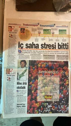 FANATİK SPOR GAZETESİ - TURKISH NEWSPAPER - DOĞUM GÜNÜ HEDİYESİ  - EKSİKSİZ TAM TAKIM GAZETE - 6 MART 1999 - SAYI: 1203 - MESUT YILMAZ - RAHMAN SAĞIROĞLU - OSMAN TANBURACI - DOĞAN BABACAN - NECİL ÜLGEN - CÜNEYT KARAKAYA - GERÇEK SPOR GAZETESİ - FANATİK - BU VATAN HEPİMİZİN - FENER HAKAN’A ÖNLEM ALSIN - BERABERLİK İKİ TAKIMI DA ÜZMEZ - TARAFTAR SOĞUKKANLI OLSUN - VE KAPILAR KAPANDI - DERBİ ERDEMİR’İN - BİLETLER KAPIŞILDI - TRABZON BÖYLE GÜZEL - UNAL İÇİN OYNADILAR - YETER Kİ FUTBOL OLSUN - KAVGA DEĞİL MAÇ - YENEN SADECE AVANTAJLI - RÜŞTÜ MEYDAN OKUDU - BÜLENT KORKMAZ: TAHTI BIRAKMAYIZ - HAGİ’NİN AKH ÇOCUĞUNDA - GÜROL’A GÜVENOYU - UFUK’UN ÜZÜNTÜSÜ - BÜLENT’E FORMA DOPİNGİ - EMRE’NİN SIRRI - STRATEJİK SAVAŞ - DÜĞÜM MAÇI OLAMAZ - POPESCU’LU ROMANYA GALİP - TRABZONSPOR - GALATASARAY - FENERBAHÇE - BEŞİKTAŞ - KOCAELİSPOR - ALTAY - ADANASPOR - KARABÜKSPOR - BURSASPOR - ANTALYASPOR - SAKARYASPOR - ERZURUMSPOR - GENÇLERBİRLİĞİ - SAMSUNSPOR - ANKARAGÜCÜ - TRABZONSPOR 3-1 ERZURUMSPOR - BEŞİKTAŞ V