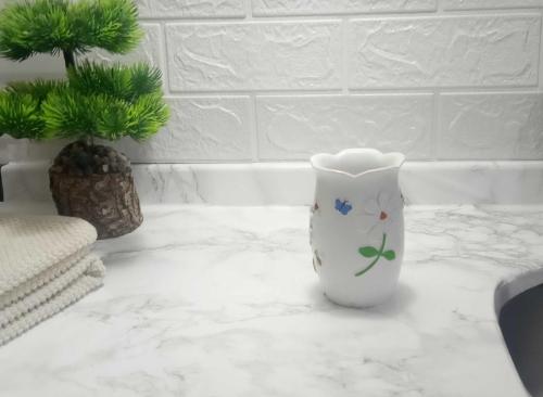DİŞ FIRÇALIK,MACUNLUK ÇİÇEKLİ POLİRESİN  7x7x10cm BANYO SETİ