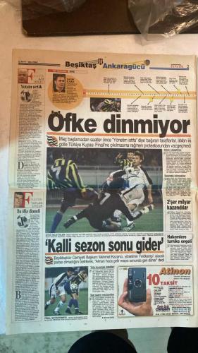 FANATİK SPOR GAZETESİ - TURKISH NEWSPAPER - DOĞUM GÜNÜ HEDİYESİ  - EKSİKSİZ TAM TAKIM GAZETE - 12 MART 1999 - SAYI: 1209 - TAYLAN UYGUR - ULVİ GÜVENEROĞLU - ATIF KEÇECİ - YEMEN EKŞİOĞLU - CENGİZ KAPTAN - OĞUZ DİZER - RAHMAN SAĞIROĞLU - GERÇEK SPOR GAZETESİ - FANATİK - BU VATAN HEPİMİZİN - HASAN ŞAŞ DOPİNG ŞOKU - FİNALİN ADI GALATASARAY-BEŞİKTAŞ - KARTAL RÖVANŞTA ANKARAGÜCÜ’NÜ GEÇTİ - TARAFTARIN KIZGINLIĞI GEÇMEDİ - TRABZON TETİKTE - HAKEMLERİN GÖREV DAĞILIMI - GALATASARAY BAYAN BASKETBOL TAKIMI FİNAL FOUR’DA - BU BİR DEVRİMDİR - HASAN ŞAŞ’A AFERİN İLACI - FATİH TERİM DUBLE DİYOR - CİM BOM’U YAKAN TÜRKÜ - FİŞEKLERİ SAYDILAR - GALATASARAY’A CEZA YOK - TOLGA TUĞSAVUL İCRA TAKİBİ - RAPOR KÖLN’DEN GELDİ - ADNAN POLAT’A FUTBOLCU DESTEĞİ - TRABZONSPOR - GALATASARAY - FENERBAHÇE - BEŞİKTAŞ - KOCAELİSPOR - ALTAY - ADANASPOR - KARABÜKSPOR - BURSASPOR - ANTALYASPOR - SAKARYASPOR - ERZURUMSPOR - GENÇLERBİRLİĞİ - SAMSUNSPOR - ANKARAGÜCÜ - GALATASARAY 2-1 SAKARYASPOR (KUPA) - BEŞİKTAŞ 2-0 ANKARAGÜCÜ