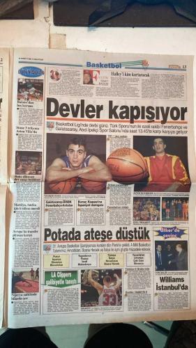 FANATİK SPOR GAZETESİ - TURKISH NEWSPAPER - DOĞUM GÜNÜ HEDİYESİ  - EKSİKSİZ TAM TAKIM GAZETE - 13 MART 1999 - SAYI: 1210 - HASAN ŞAŞ - ERROL DEMİRKOL - HALUK ULUSOY - FATİH TERİM - SERHAN KURTULMUŞ - BURHAN USLU - YANAL DÜRÜST - OĞUZ DİZER - CENGİZ KAPTAN - RAHMAN SAĞIROĞLU - MURAT AKBAŞ - GERÇEK SPOR GAZETESİ - FANATİK - BU VATAN HEPİMİZİN - HASAN ŞAŞ: DOKTOR KURBANIYIM - FENER: KREDİMİZ VAR - LÖW: GALATASARAY STRES ALTINDA - MURAT YAKIN: KARAR LÖW’ÜN - GORDON MİLNE’NİN HEDEFİ 3 PUAN - FENERBAHÇE-TRABZON KADIKÖY’DE KAPIŞIYOR - BURSASPOR’UN HASRETİ SONA ERDİ - BEŞİKTAŞLI YASİN’DEN HAYAT VEREN GOL - ARTIK RİSKE GİRECEĞİZ - POTADA SÜPER DERBİ: FENERBAHÇE-GALATASARAY - FATURA GENÇ DOKTORA - HALUK ULUSOY: SUÇ SAKLANMAZ - TERİM: BİZDE DOPİNG OLMAZ - DEFANS UYARILDI - HAGİ’NİN HIRSİ - AŞKIN DAVASI 18 MART’TA - KIZLAR HEDEF BÜYÜTTÜ: AVRUPA ŞAMPİYONLUĞU - ŞAMPİYONLUKLARIN ABONESİ GALATASARAY BAYAN BASKETBOL TAKIMI - MEMNUN YENİ HEDEFİ ÇİZDİ - FEDERASYON’A SİTEM - TERİM’DEN KUTLAMA - SÜPER PRİM