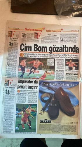 FANATİK SPOR GAZETESİ - TURKISH NEWSPAPER - DOĞUM GÜNÜ HEDİYESİ  - EKSİKSİZ TAM TAKIM GAZETE - 20 MART 1999 - SAYI: 1217 - İSMET TONGO - OSMAN TANBURACI - TEMEL ÖZALAK - METİN TÜKENMEZ - YALÇIN DUMER - OĞUZ DİZER - EROL DEMİRKOL - YUSUF DURSUN - MEHMET ALİ CANBEK - GERÇEK SPOR GAZETESİ - FANATİK - BU VATAN HEPİMİZİN - GALATASARAY 2-2 ADANASPOR: ASLAN CEPTEN YEDİ - HAGİ PENALTI KAÇIRDI - HAKAN ŞÜKÜR BERABERLİK GOLÜ - TİTREYEN LİDER - TERİM’E ELEŞTİRİLER - BALİÇ SAKARYA MAÇINDA YOK - FELDKAMP İSTANBUL’U ÇOK ÖZLEMİŞ - FENER SIRAT KÖPRÜSÜNDE - BALİÇ’İN FORMA GİYMESİ ZOR - RÜŞTÜ: SAKARYA MAÇI KADER MAÇI - LÖW: İYİ BAŞLAYIN, İYİ BİTSİN - UCHE VE DİMAS SAVUNMADA - TRANSFER YALANLAMASI - DEFANSTAN GEÇİT YOK - “PATRON BENİM” LÖW’ÜN MESAJI - VANSPOR 3-0 ELAZIĞSPOR - CAMPBELL TOPÇU DEĞİL - MİLLİ PİYANGO TAM LİSTE - TRABZONSPOR - GALATASARAY - FENERBAHÇE - BEŞİKTAŞ - KOCAELİSPOR - ALTAY - ADANASPOR - KARABÜKSPOR - BURSASPOR - ANTALYASPOR - SAKARYASPOR - ERZURUMSPOR - GENÇLERBİRLİĞİ - SAMSUNSPOR -