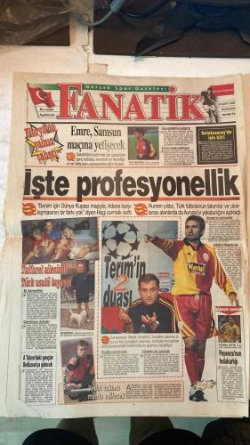 FANATİK SPOR GAZETESİ - TURKISH NEWSPAPER - DOĞUM GÜNÜ HEDİYESİ  - EKSİKSİZ TAM TAKIM GAZETE - 29 MART 1999 - SAYI: 1226 - EROL DEMİRKOL - RAHMAN SAĞIROĞLU - MURAT AKBAŞ - CÜNEYT KARAKAYA - MEHMET GENÇ - NECİL ÜLGEN - OĞUZ DİZER - GERÇEK SPOR GAZETESİ - FANATİK - BU VATAN HEPİMİZİN - FATİH AKYEL’E PANZER KANCASI - SERGEN’İN MUHTEŞEM DÖNÜŞÜ - DOPİNG TAKİPTE: UEFA NUMUNE KONTROLÜ - MUSTAFA DENİZLİ’NİN BAŞARILI KARNESİ - KÜSKÜNLERE AF - GALATASARAY’DA BAYRAM KUTLAMASI - GRUPLARDA KIYAMET KOPTU - PLAY-OFF’TA MÜTHİŞ TAKİP - KALLİ’NİN KOZU AMOKACHİ - TELEVOLE PROGRAMI - EMRE SAMSUN MAÇINA YETİŞECEK - GALATASARAY’DA İZİN BİTTİ - TAFFAREL’İN TÜRK USULÜ BAYRAMI - GALATASARAY PAF TAKIMI BELLINZONA TURNUVASINA GİDİYOR - HAGİ: AVRUPA’YA AÇILMALARI GEREK - HAGİ JUBİLESİ 9 HAZİRAN’DA - TERİM’İN HEDEFLERİ: ÜÇÜNCÜ ŞAMPİYONLUK VE AVRUPA - POPESCU’NUN FEDAKÂRLIĞI: İĞNEYLE OYNADI - VEDAT TAKIMA MONTE EDİLECEK - TRABZONSPOR - GALATASARAY - FENERBAHÇE - BEŞİKTAŞ - KOCAELİSPOR - ALTAY - ADANASPOR - KARABÜKS