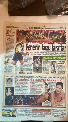 FANATİK SPOR GAZETESİ - TURKISH NEWSPAPER - DOĞUM GÜNÜ HEDİYESİ  - EKSİKSİZ TAM TAKIM GAZETE - 31 MART 1999 - SAYI: 1228 - MEHMET GENÇ - RAHMAN SAĞIROĞLU - YUSUF DURSUN - CÜNEYT KARAKAYA - NECİL ÜLGEN - OĞUZ DİZER - EROL DEMİRKOL - BÜNYAMİN OSMAN - GERÇEK SPOR GAZETESİ - FANATİK - BU VATAN HEPİMİZİN - FENERBAHÇE: YILDIRIM İÇİN YENECEĞİZ - BEŞİKTAŞ: BU HAFTA LİDERE YETİŞİRİZ - CİM BOM YENİLENİYOR: REVİZYON PLANLARI - NBA’DEN GİLMORE KARARI - YILDIZ AVCILARI NİJERYA YOLUNDA - MAÇ ÖNCESİNDE İNTERNET SAVAŞI - GALATASARAY İLK FİNALİST: BOTASSPOR’U 72-40 YENDİ - TRABZON’DA YILDIZ DEVRİ SONA ERİYOR - NATO STOP: STOJKOVİC’TEN PROTESTO - AVRUPA ŞAMPİYONASI GRUP DURUMU: TÜRKİYE LİDER - BECKENBAUER: TÜRKİYE İLE ÇEKİŞECEĞİZ - EMRE’NİN SAKATLIĞI TEKRARLADI - TERİM: DERSİMİZİ ALDIK - DAUM’UN FATİH AKYEL’E KANCASI - TERİM: TAM KONSANTRASYON ŞART - TUGAY SAKAT: SAMSUN MAÇINDA YOK - ILIE BAKÜ’YE GİTMEDİ - HASAN ŞAŞ’A ÖZEL ANTRENÖR - TRABZONSPOR - GALATASARAY - FENERBAHÇE - BEŞİKTAŞ - KOCAELİSPOR - ALTA