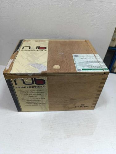 DR19---AHŞAP PURO KUTUSU