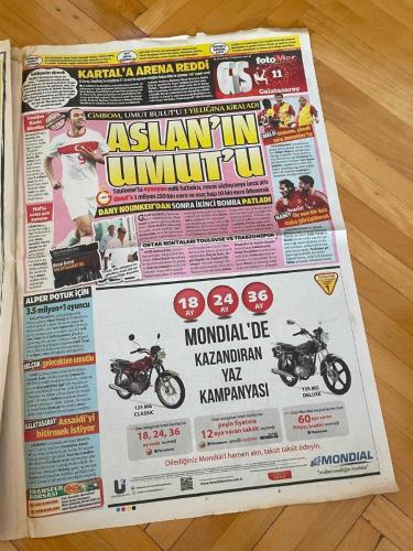 FOTOMAÇ GAZETESİ - 27 HAZİRAN 2012 - UMUT RESMEN G.SARAY’DA - OLAY SÖZLER - BAK ATARIM DIŞARI - GAKGOŞ OLDU - ROBİNSON SÜRPRİZİ - YİNE İSPANYA - ZİRVEDEN İNMEYECEĞİZ - ZIEGLER SEFERİ - DAYAK YEDİK AMA YIKILMADIK - KARTAL'A ARENA REDDİ - AZİZ YILDIRIM - ABDURRAHİM ALBAYRAK - ALİ DÜRÜST - FİKRET ORMAN - ADNAN ÖZTÜRK - ABDULLAH KIĞILI - YILDIRIM DEMİRÖREN - RECEP TAYYİP ERDOĞAN - METE DÜREN - SİNAN VARDAR - CENGİZ ZÜLFİKAROĞLU - NUSRET YILMAZ - FATİH TERİM - SAMET AYBABA - ERGİN ATAMAN - ŞENOL GÜNEŞ - ERMAN KUNTER - UMUT BULUT - DANY NOUNKEU - FELİPE MELO - HAMİT ALTINTOP - BARIŞ ÖZBEK - KAZIM KAZIM - SELÇUK İNAN - MİLAN BAROS - BOGDAN STANCU - DIEGO COSTA - MİCHAEL ENERAMO - BARIŞ MEMİŞ - TOMAS SIVOK - PAUL ROBINSON - ALLAN MCGREGOR - SİNAN BOLAT - EMRE BELÖZOĞLU - ANDRE SANTOS - LUGANO - NİANG - TİNO COSTA - ZIEGLER - YOBO - LAKOVIC - ÖZGE NUR YURTDAGÜLEN - BUSE TERİM - HINCAL ULUÇ - SAVAŞ ÇORLU - SÜLEYMAN GÜLTEKİN - YILMAZ ŞENOL - AHMET ÇALIK - ZEKİ UZUNDURUKAN